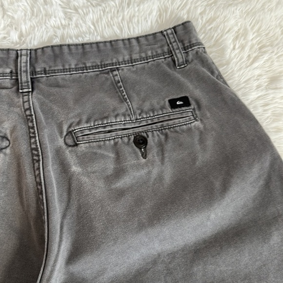 Quiksilver Grey Straight Denim Style Shorts - Picture 9 of 10